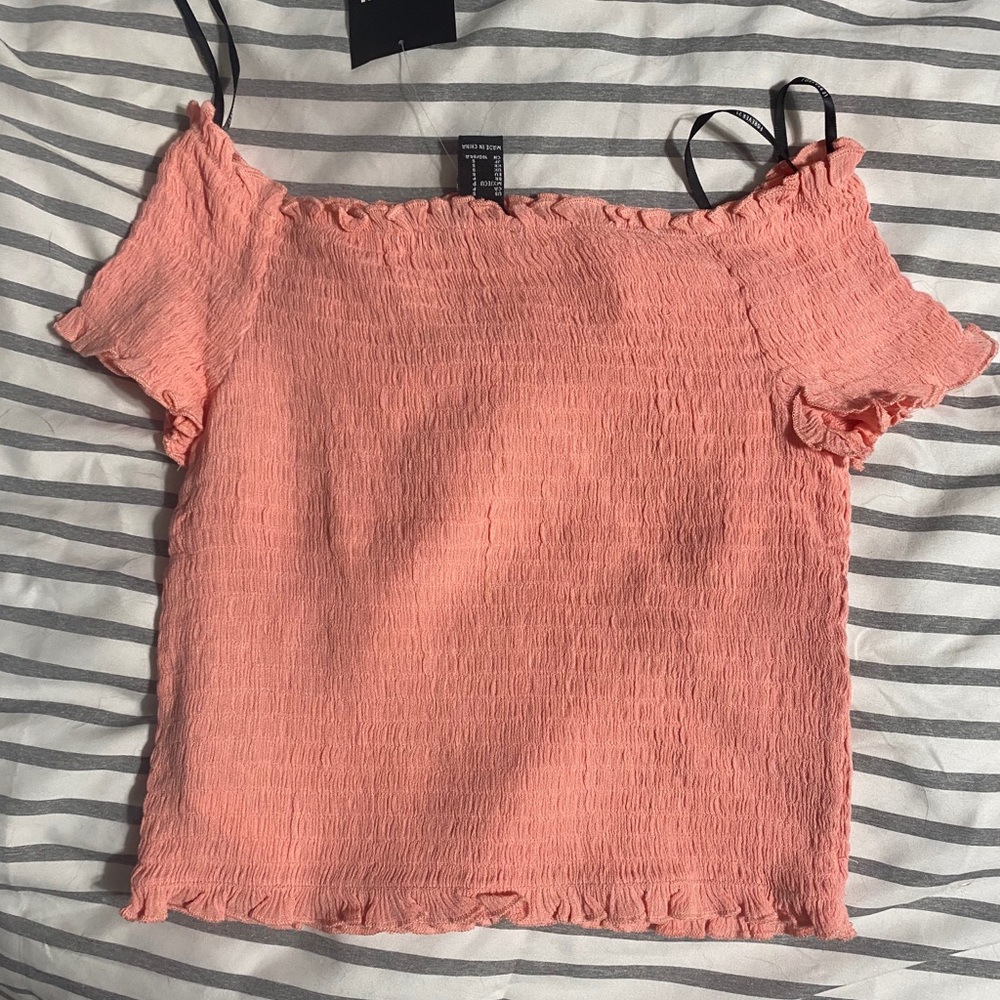 Off the shoulder sexy crop top